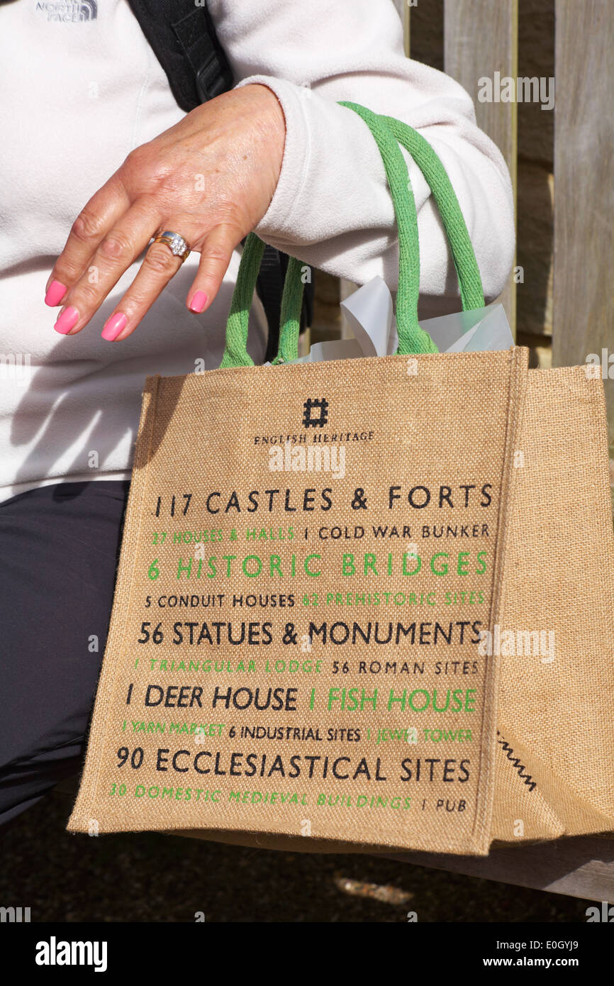 English heritage jute bag hi-res stock photography and images - Alamy