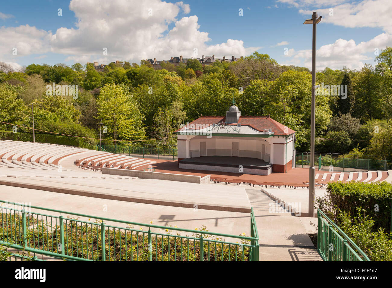 Kelvingrove bandstand hires stock photography and images Alamy