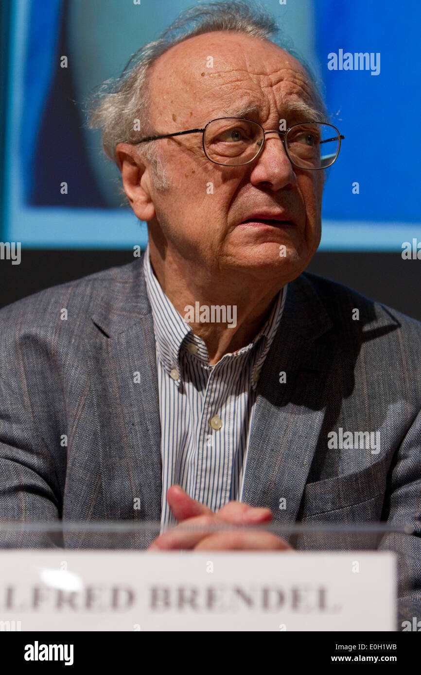 Austrian pianist, poet, and author Alfred Brendel (born in 1931) presents his latest book at Torino Book Fair. Stock Photo