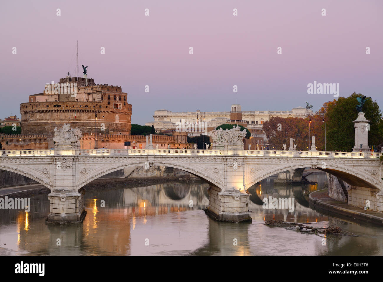 Castel Sant´Angelo above Tiber river, UNESCO World Heritage Site Rome, Rome, Latium, Lazio, Italy Stock Photo
