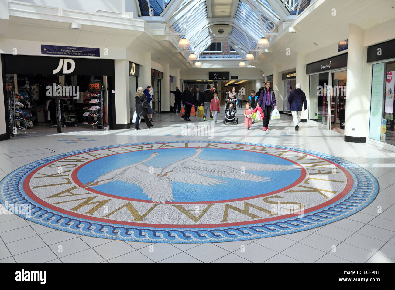Swan Walk shopping centre, Horsham, West Sussex, England, UK. Stock Photo