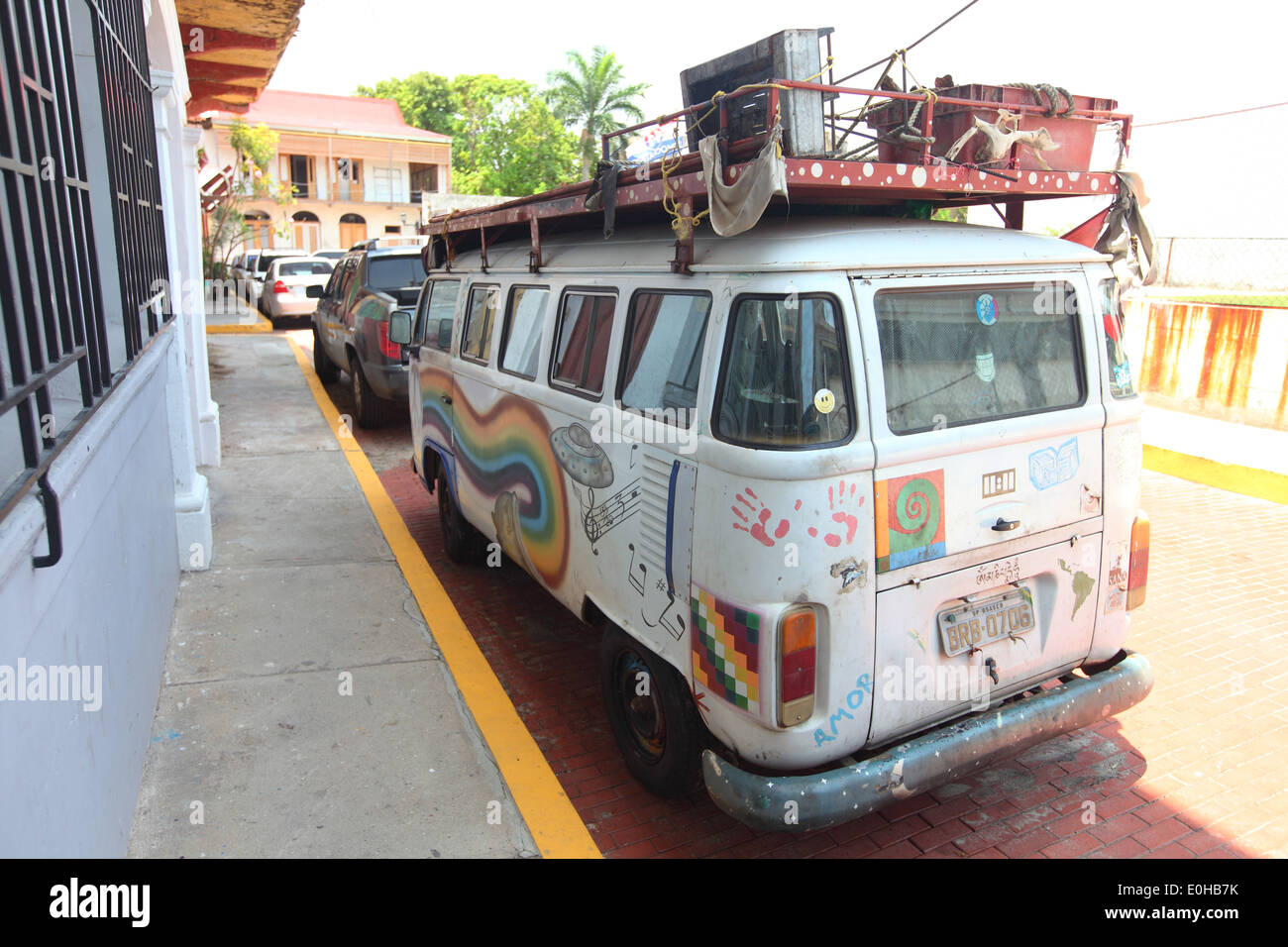 vw transporter hippie