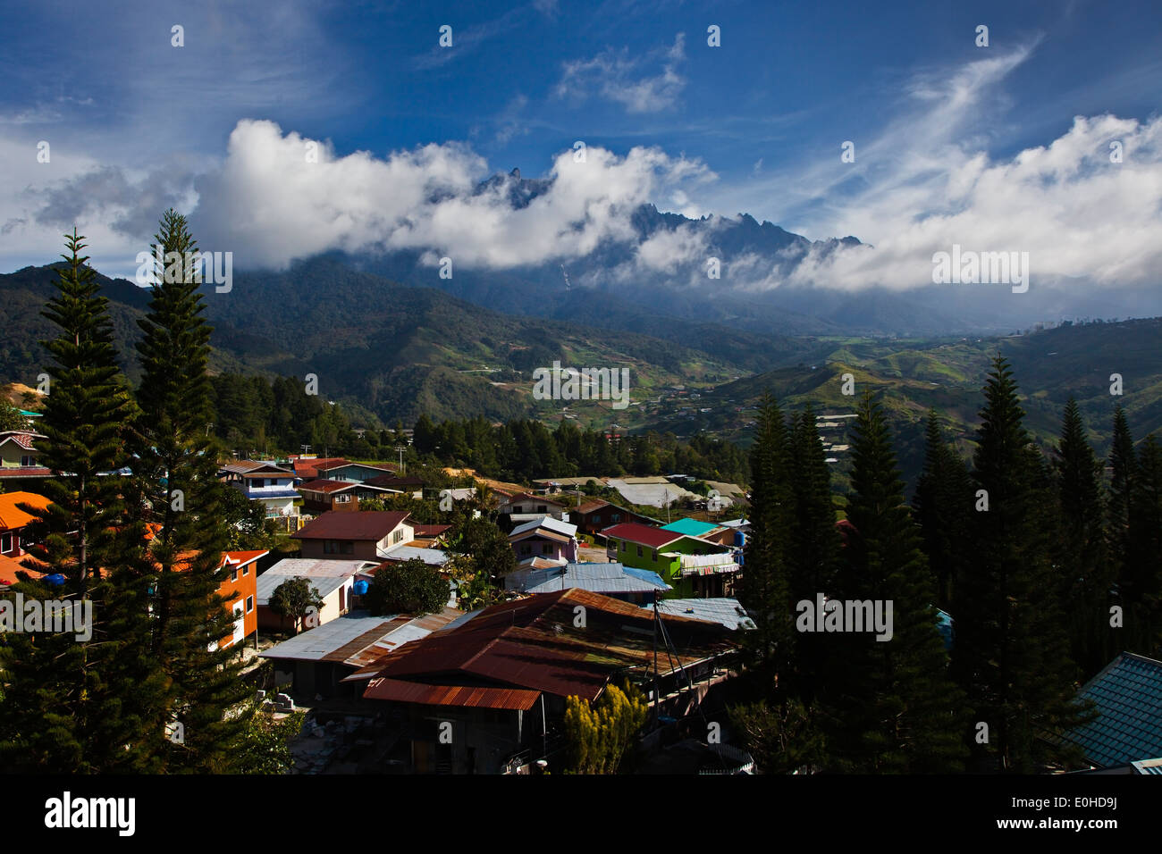 MOUNT KINABALU (4095 meters high) is a World Heritage Site and one of Malaysia's first National Parks - SABAH, BORNEO Stock Photo