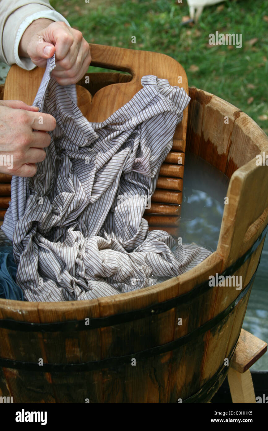 Washboard Washing Clothes Hand Wash Board - Bucket, Basin for Laundry 