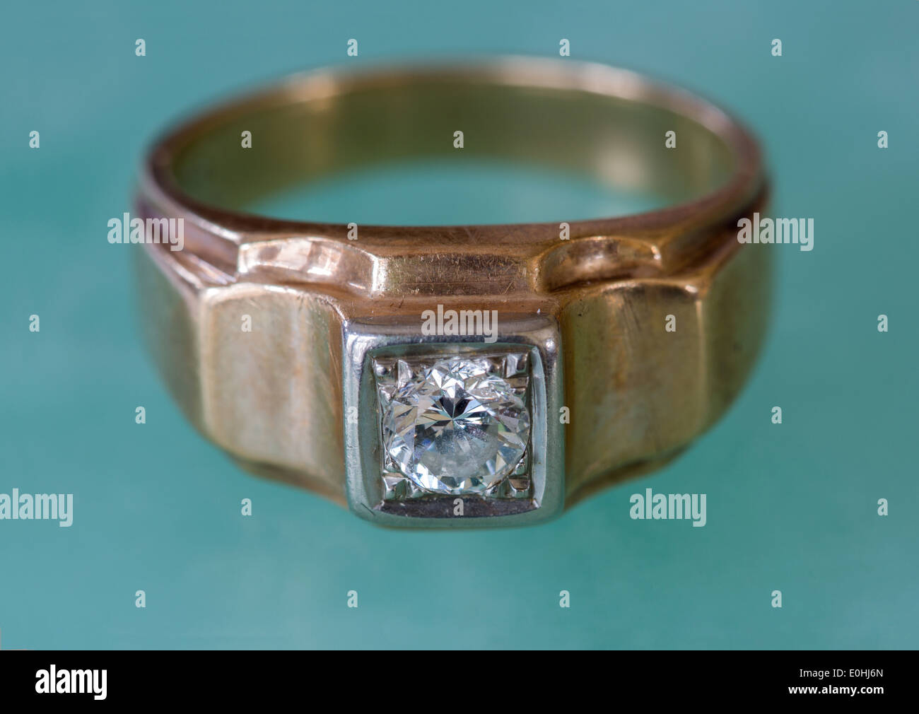 An early 19th century man's diamond wedding ring Stock Photo