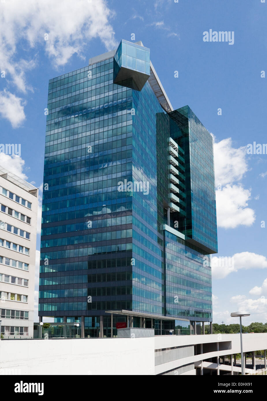 Saturn Tower, Donaucity, Wien, Oesterreich - Saturn Tower, Vienna, Austria Stock Photo