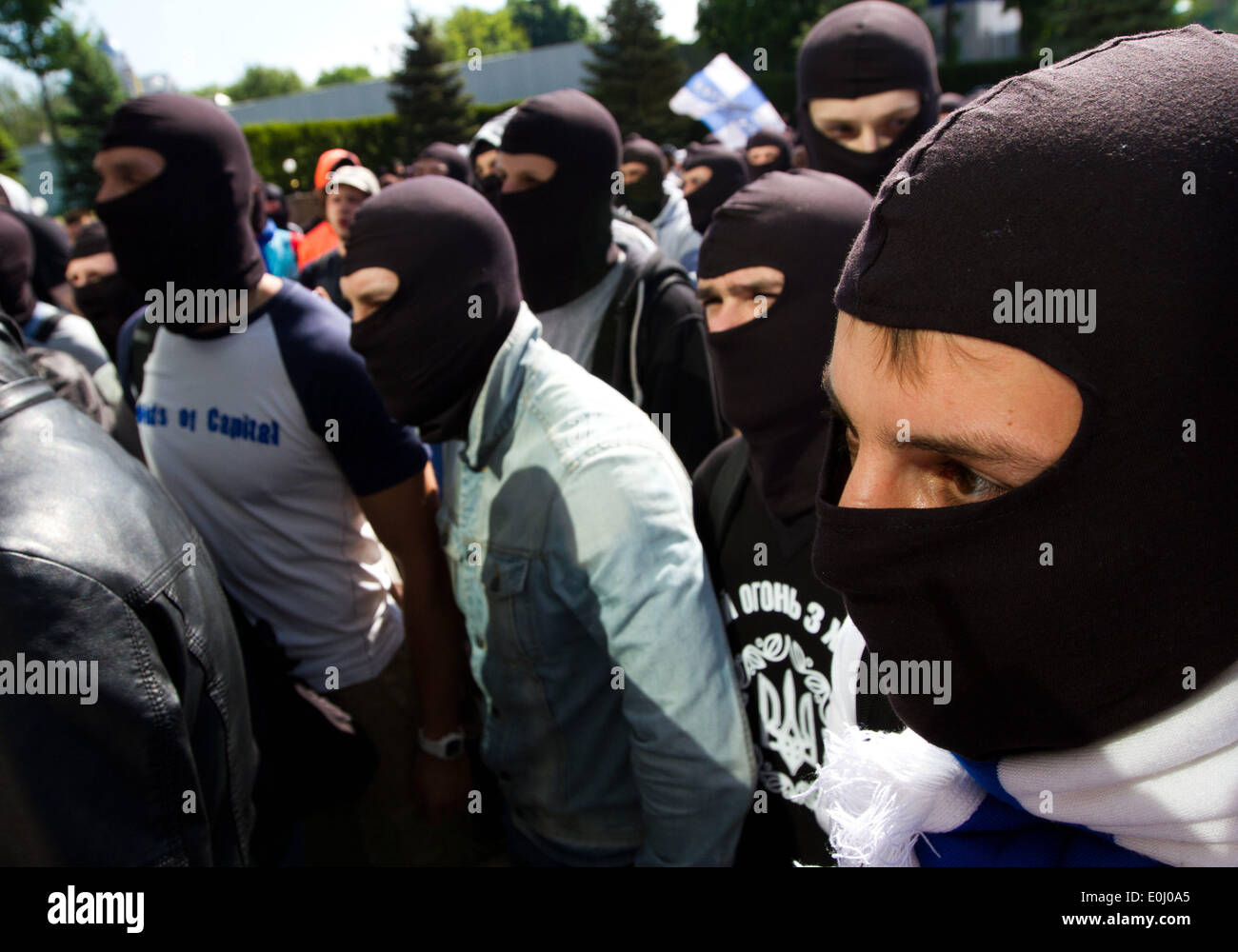 May 14, 2014 - Ukrainian ultras with flares and smoke bombs require at ...