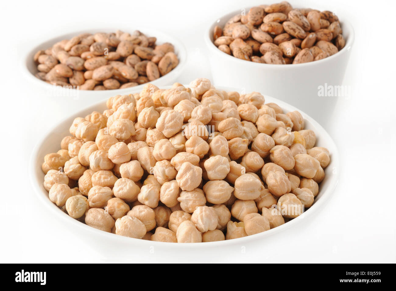 pinto beans and garbanzo beans in bowl Stock Photo Alamy