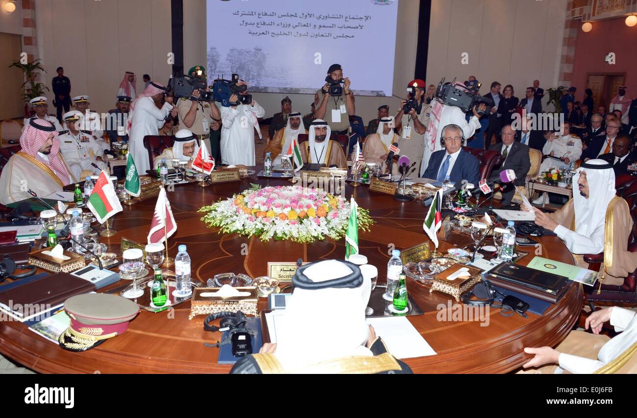 Jeddah. 14th May, 2014. U.S. Secretary of Defense Chuck Hagel and defense ministers of the Gulf Cooperation Council (GCC) countries attend a meeting in Jeddah, Saudi Arabia, May 14, 2014. © Xinhua/Alamy Live News Stock Photo