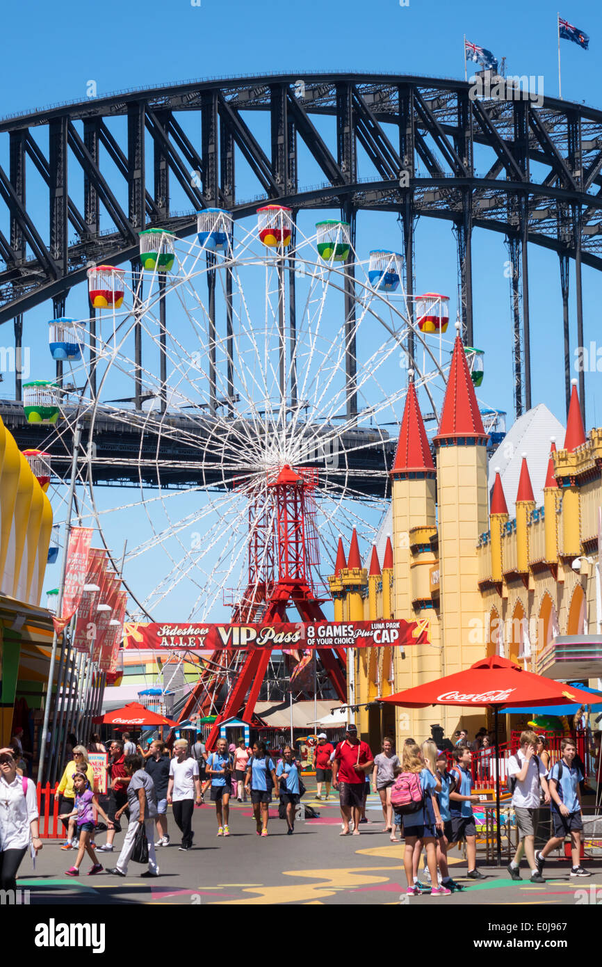 Sydney Australia,Milsons Point,Luna Park,amusement,Ferris Wheel,student students uniform,class,field trip,classmates,Harbour Bridge,harbor,AU140310098 Stock Photo