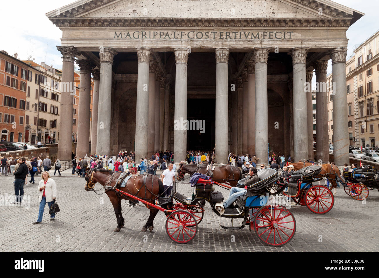 Horse and carriages at the Pantheon, Piazza della Rotonda, Rome city center, Rome Italy Europe Stock Photo