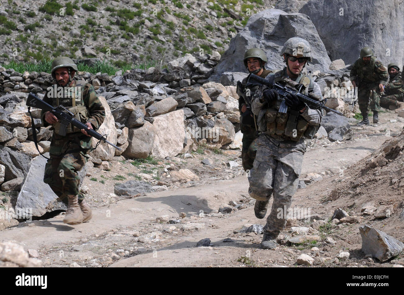 100313-A-0846W-994: KUNAR PROVINCE, Afghanistan - U.S. Army Sgt. Richard K. Williams of Waldorf, Md., a squad leader with 2nd P Stock Photo