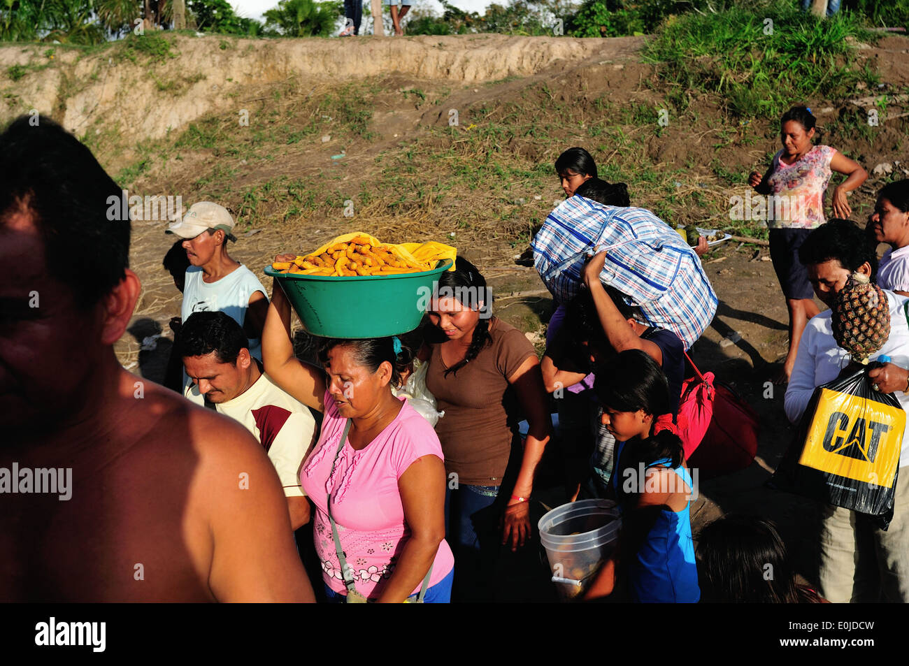 Selling food Cruise boat on the Amazon ; IQUITOS YURIMAGUAS