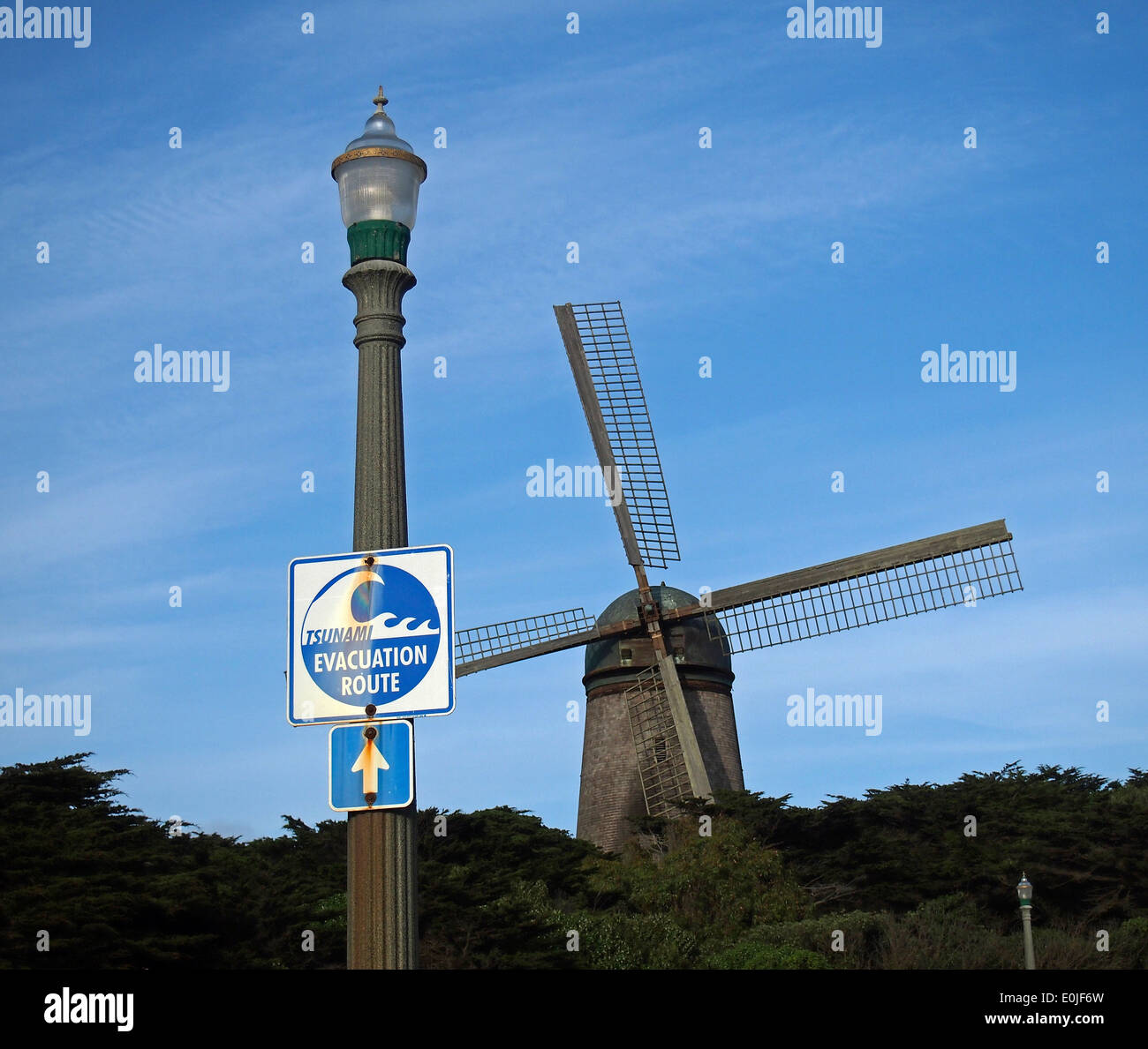 Tsunami evacuation Route sign on lamp post, Golden Gate Park San