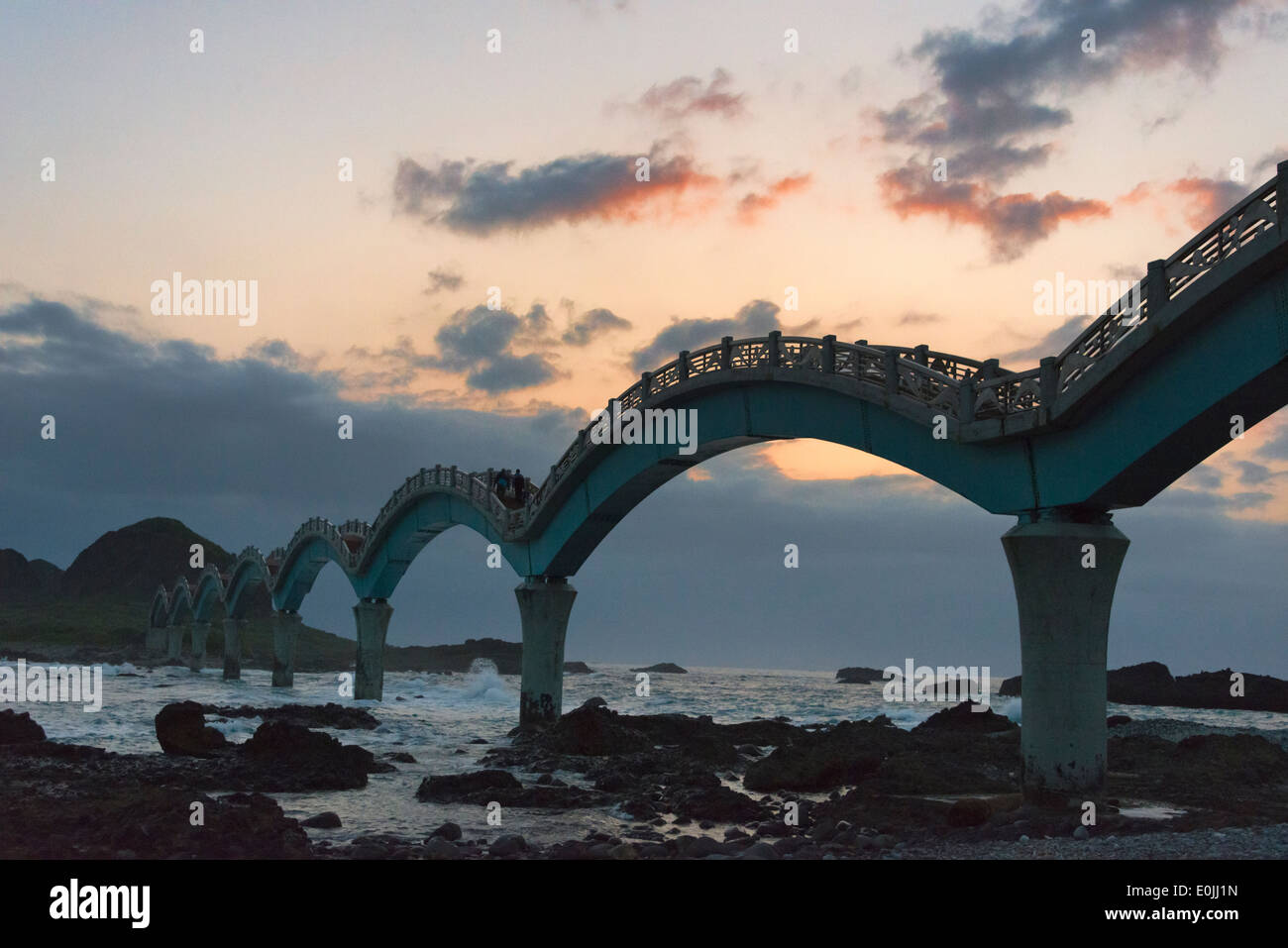 Eight-Arch Cross-Ocean Bridge at dawn, Sansiantai, Taitung County ...