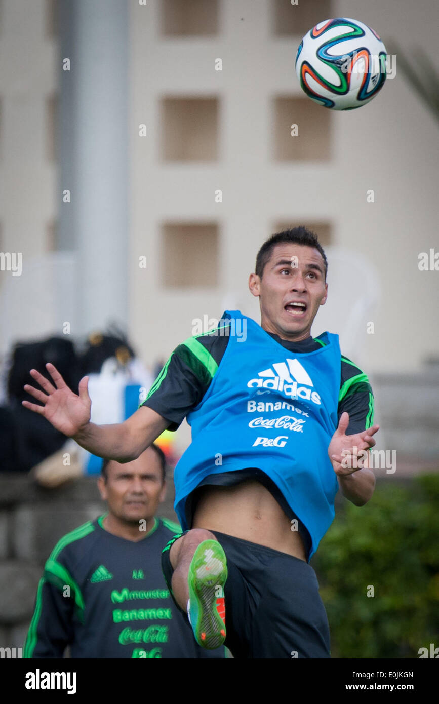 Mexico City, Mexico. 14th May, 2014. Paul Aguilar (R) from Mexico's national soccer team takes part in a training session, in Mexico City, capital of Mexico, on May 14, 2014. Credit:  Pedro Mera/Xinhua/Alamy Live News Stock Photo