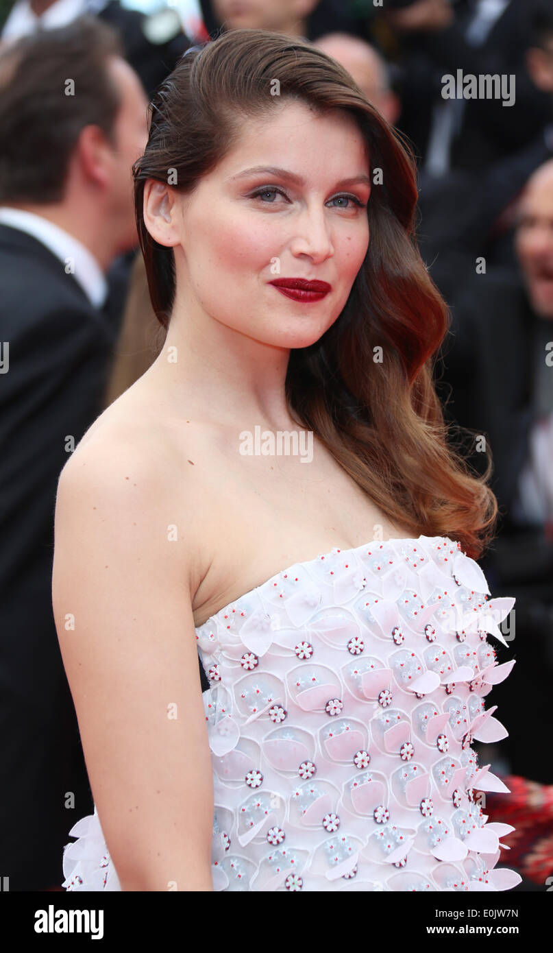 Cannes, France. 14th May, 2014. French actress and model Laetitia Casta arrives for the screening of the movie 'Grace of Monaco' and the Opening Ceremony of the 67th annual Cannes Film Festival in Cannes, France, 14 May 2014. Presented out of competition, the movie opens the festival which runs from 14 to 25 May. Photo: Hubert Boesl - NO WIRE SERVICE/dpa/Alamy Live News Stock Photo