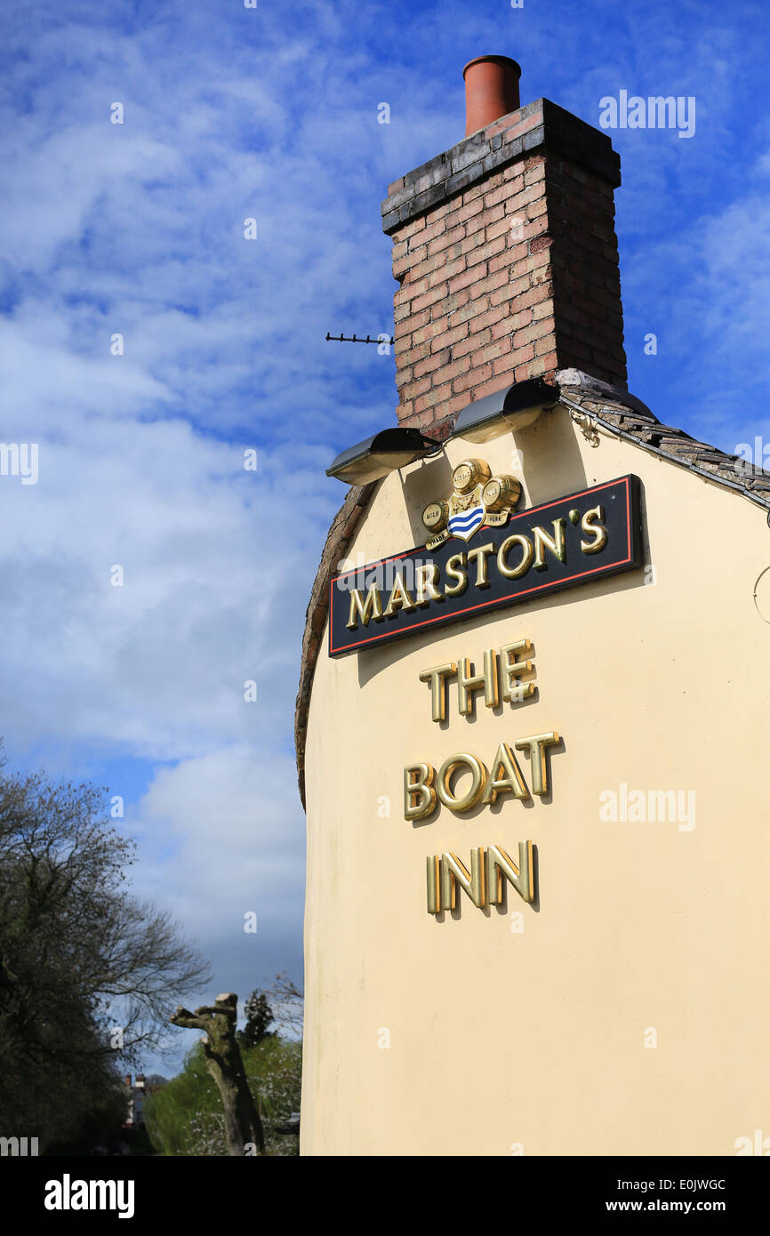 A Marston's - was Banks's pub, The Boat Inn, Gnosall, Staffordshire, owned by Marston's Brewery of Burton on Trent Wolverhampton Stock Photo