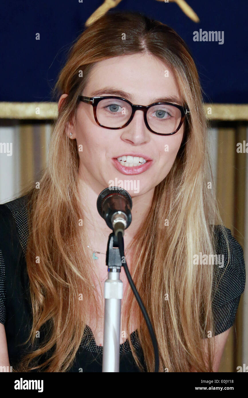 Tokyo, Japan. 15th May, 2014. Sarah Lucas CEO of Australia for Dolphins speaks at the Foreign Correspondents Club in Japan FCCJ on May 15, 2014. The two organizations announced the 'Action for Angel' a lawsuit being filed for the protection of dolphins and in particular Angel, an extremely rare albino dolphin calf kept in appallingly inadequate condition in Taiji, Wakayama Prefecture. Credit:  Rodrigo Reyes Marin/AFLO/Alamy Live News Stock Photo