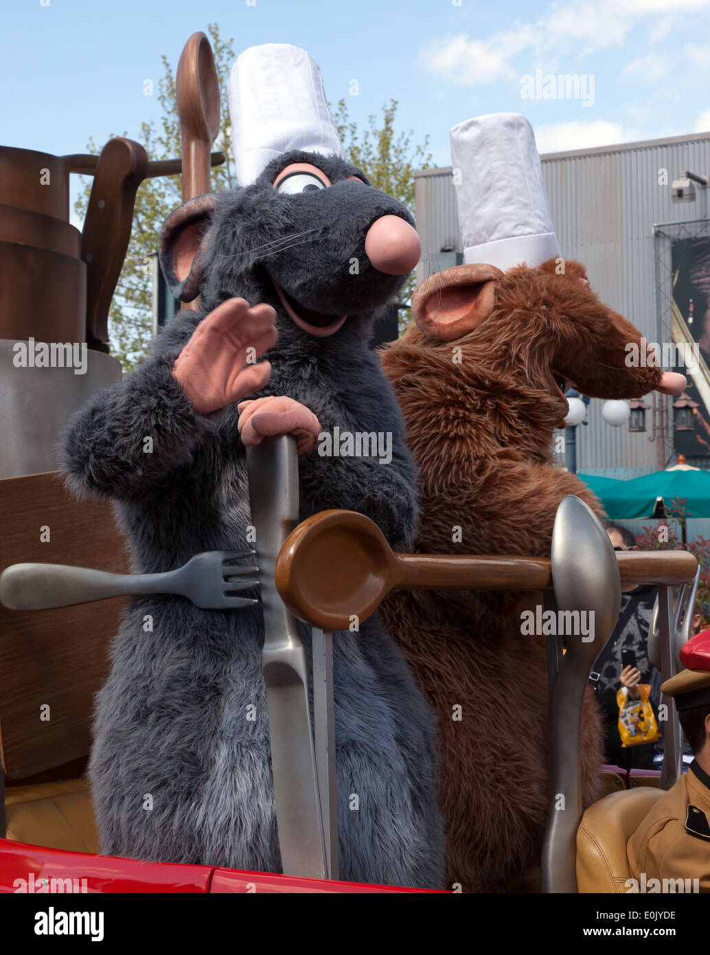 Close-up image of Rémy and Emile, from the Disney film Ratatouille, in the Stars 'n' Cars, Parade, Walt Disney Studios, Paris. Stock Photo