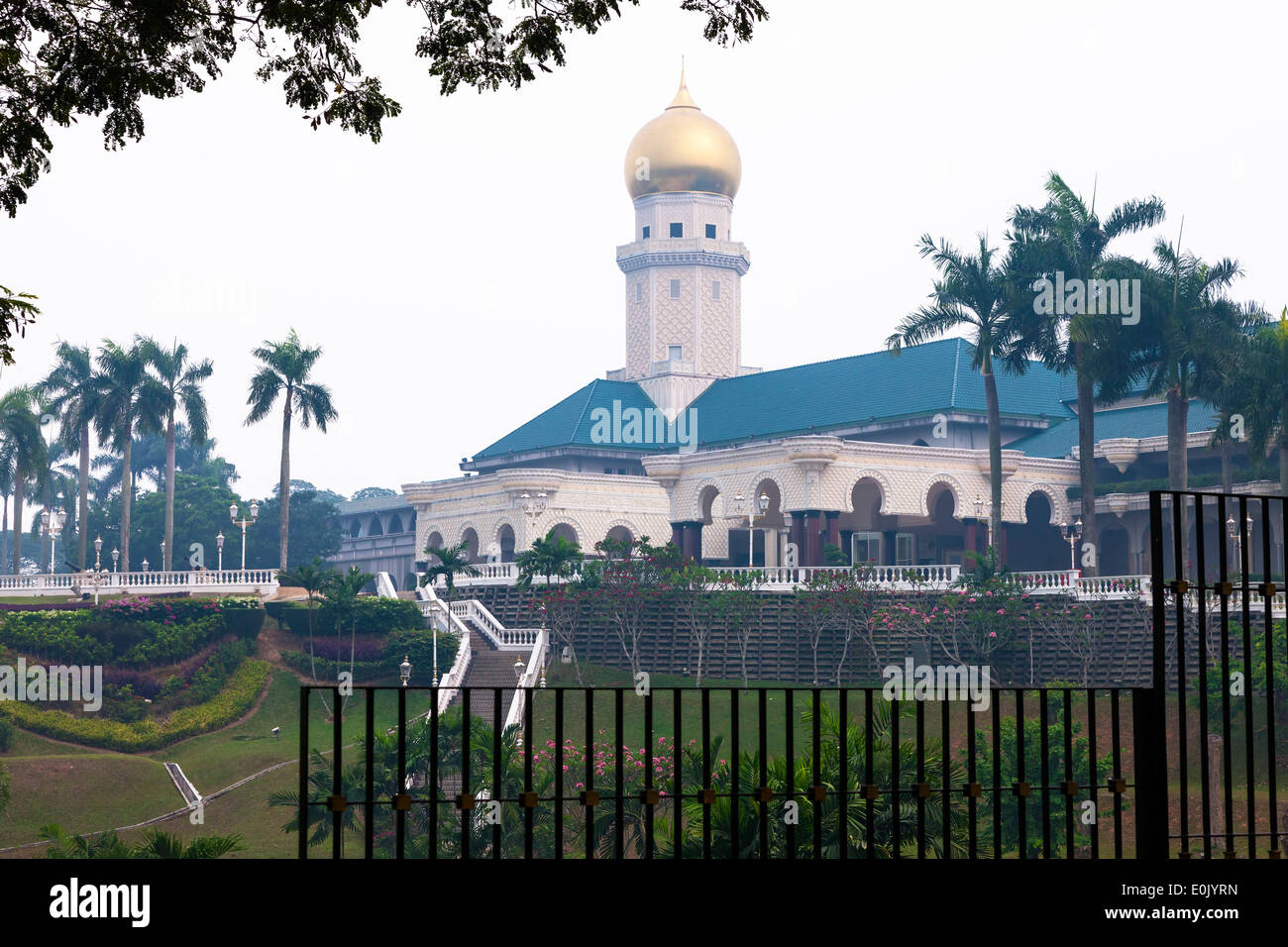 Istana Alam Shah Former Residence Of The Former Sultan Of Selangor Kuala Lumpur Hazy From The Forest Fires In Indonesia Stock Photo Alamy