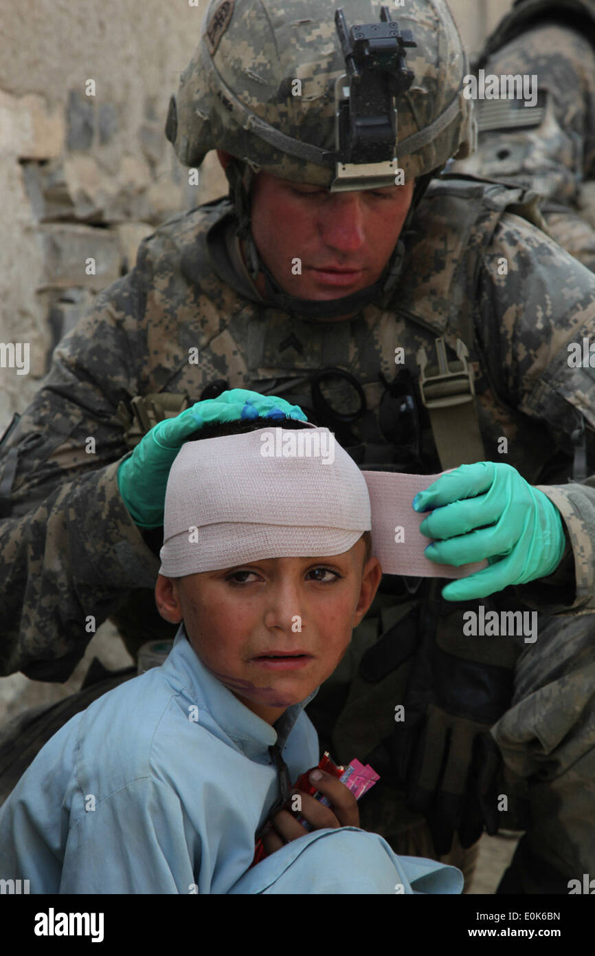 Afghan National Army Medic Hi res Stock Photography And Images Alamy