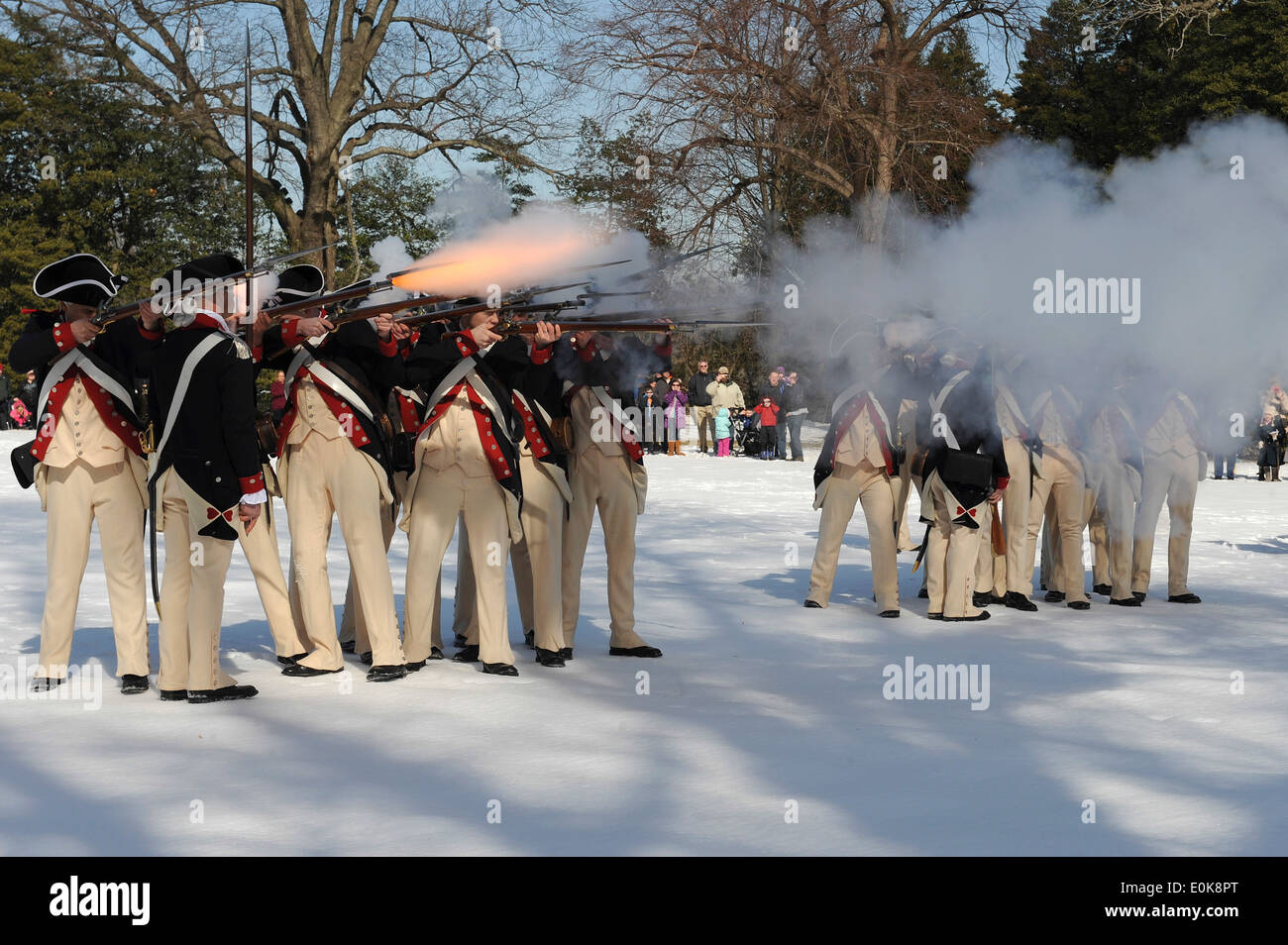 The U.S. Army 3rd Infantry, the Old Guard Fife and Drum Corps, and the Commander-in-Chief's Guard demonstrate Revolutionary War Stock Photo