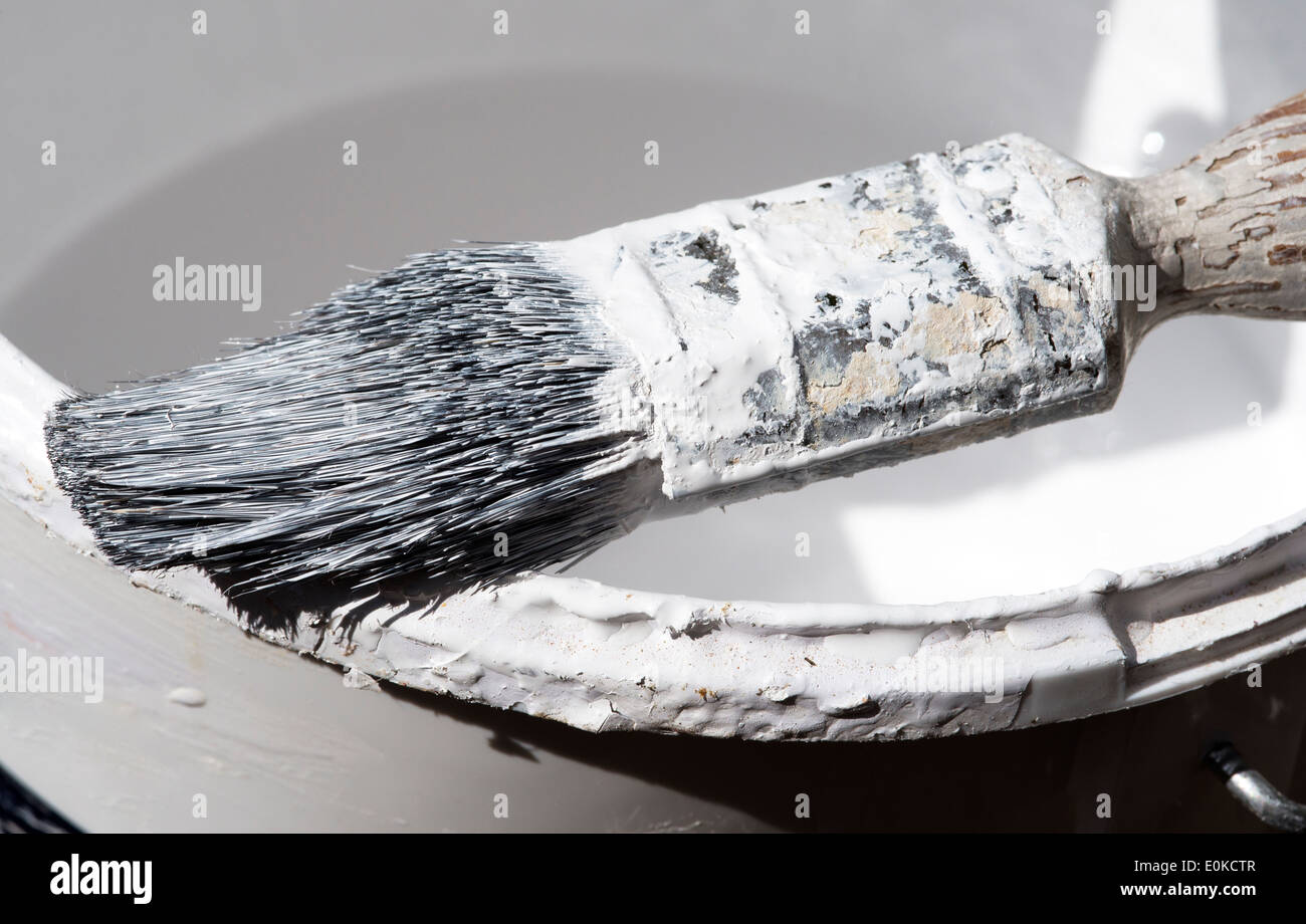Decorators brush hires stock photography and images Alamy