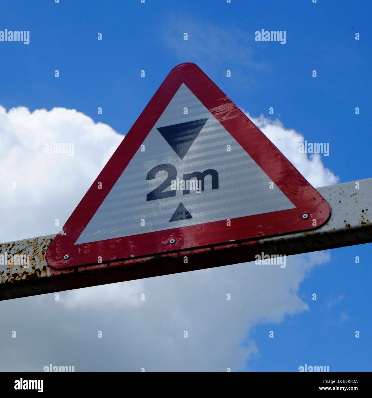 Height restriction hires stock photography and images Alamy