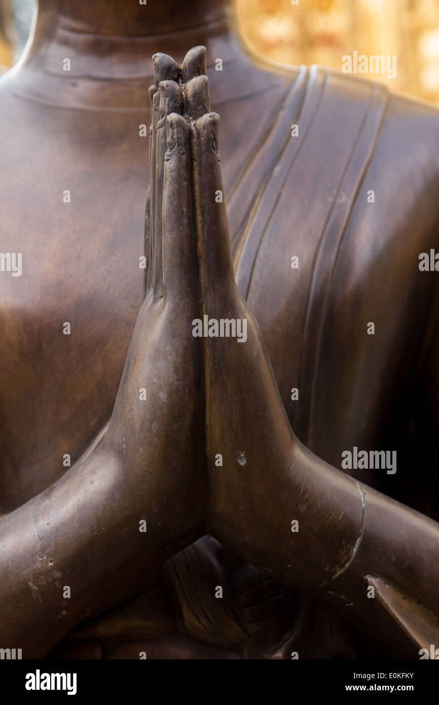 Buddha statue hands Stock Photo Alamy