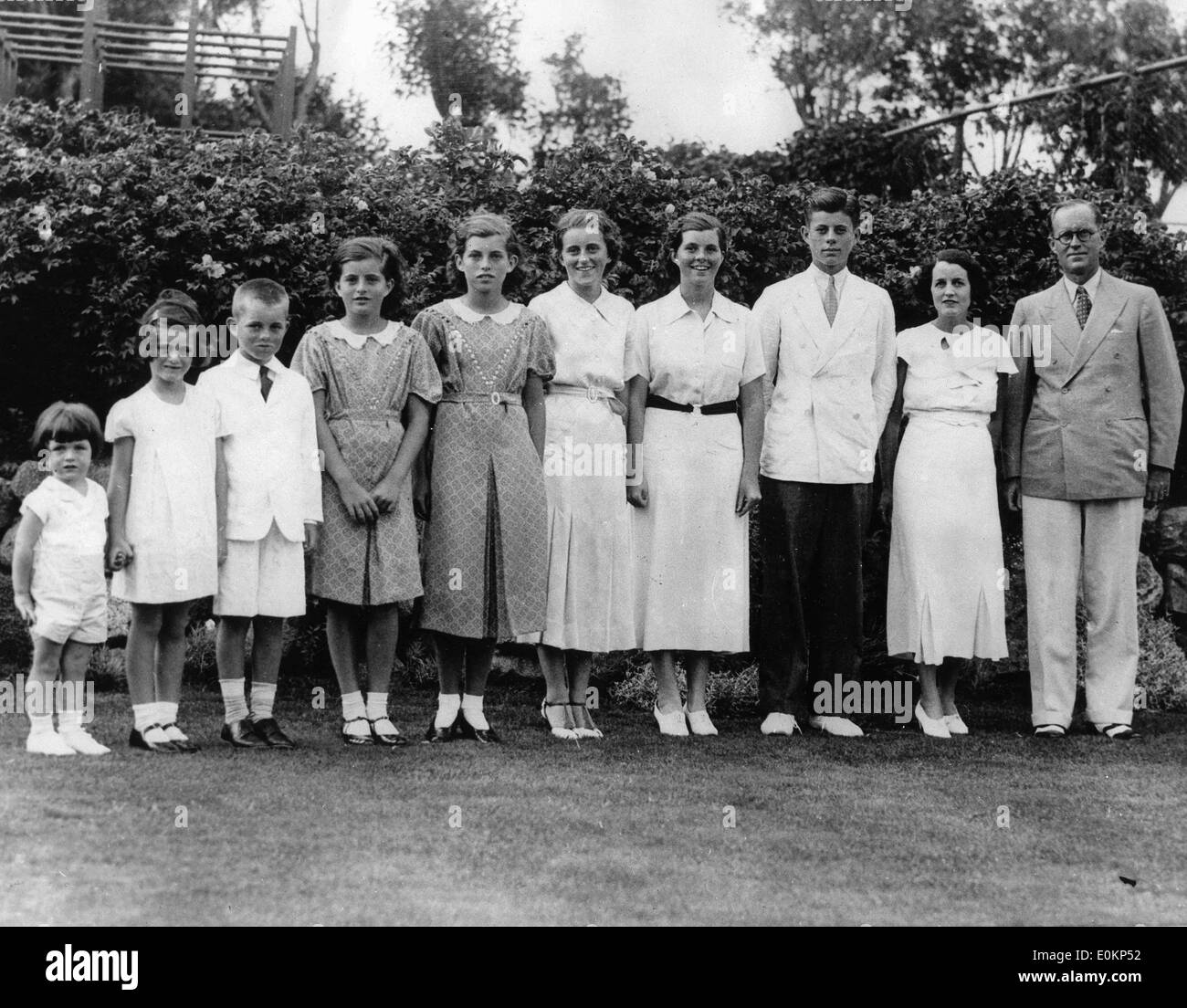 July 07, 1934 - Boston, Massachusetts, U.S. - L to R: EDWARD KENNEDY, JEANNE KENNEDY, ROBERT KENNEDY, PATRICIA KENNEDY, EUNICE KENNEDY, KATHLEEN KENNEDY, ROSEMARY KENNEDY, JOHN KENNEDY, Mrs. ROSE KENNEDY and JOSEPH P. KENNEDY. The Kennedy family is a prominent Irish-American family in American politics and government descending from the marriage of JOSEPH P. KENNEDY and ROSE FITZGERALD KENNEDY. The predominantly Democratic family is known for its US-style political liberalism. The best known Kennedy is the late President of the United States John F. Kennedy Stock Photo