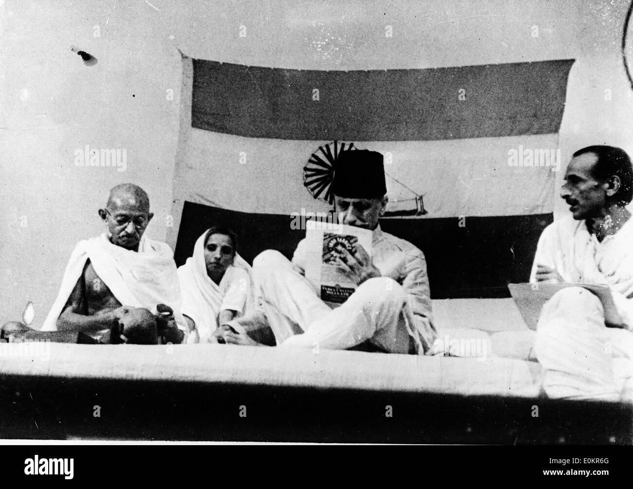 Mahatma Gandhi spinning at the all India Commitee debates Stock Photo