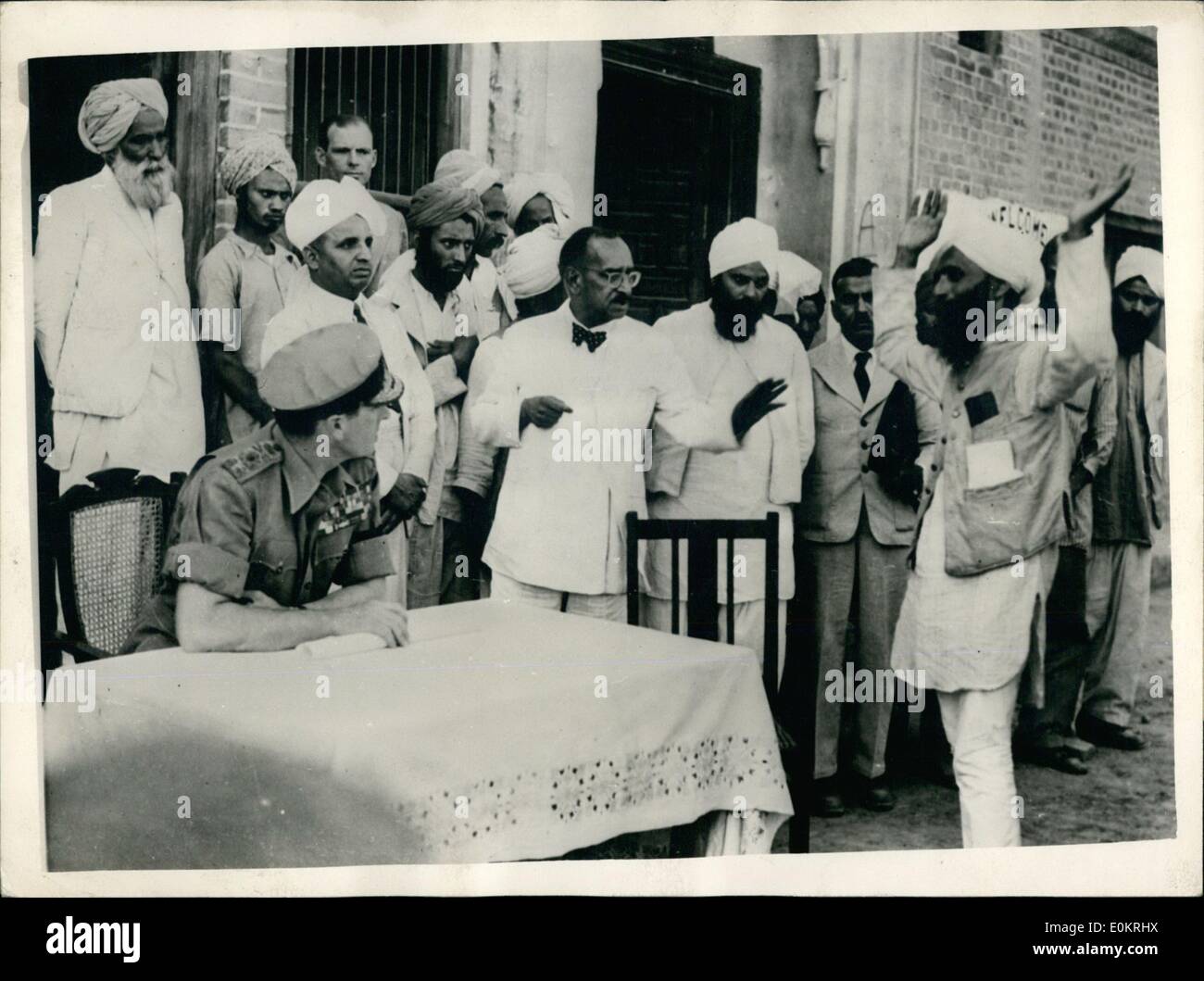 May 05, 1947 - Viceroy Visits Frontier Province. The Viceroy of India, Lord Mountbatten, recently paid a visit to the Frontier Province of India, where there has been much communal riots in recent weeks. In a crowded two-day visit, the Viceroy visited the Khyber Pass, saw villages which had been wrecked in rioting in the Rawalpindi district, and addressed a tribal jirga at Landi Kotal. Keystone Photo Shows:- A gesticulating inhabitant of Kabuta, a town in the Rawalpindi district which suffered damage during the disturbances, tells the Viceroy of happenings during the trouble. Stock Photo