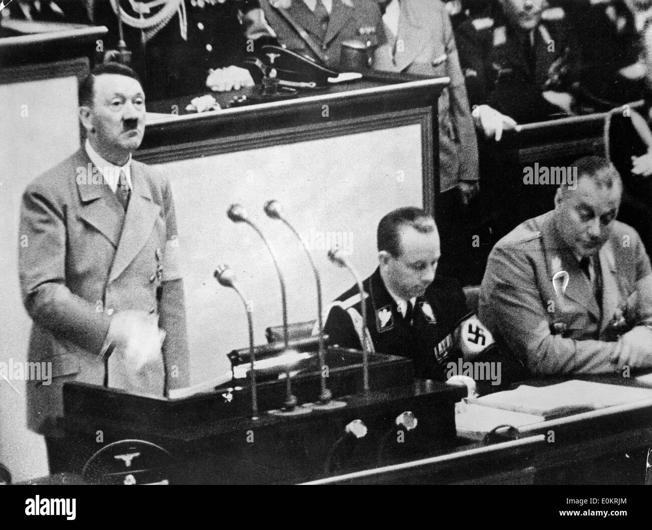 Adolf Hitler speaking at the Kroll Opera House Stock Photo