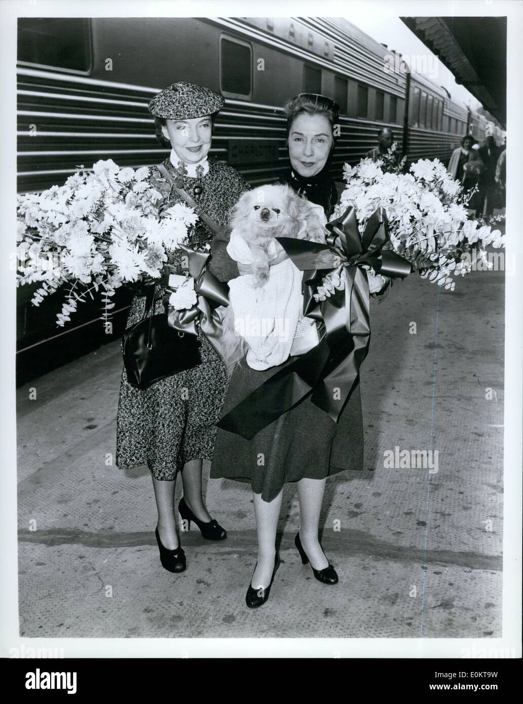 Jan 01, 1950 - Hollywood, California, U.S. - LILLIAN GISH (October 14, 1893  - February 27, 1993) was an American stage, screen and television actress  whose acting career spanned 75 years, from, image size:1032x1390