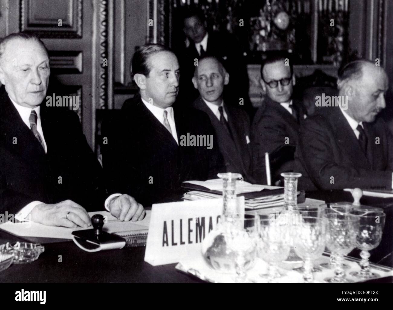 Konrad Adenauer and Jean Monnet at a conference Stock Photo