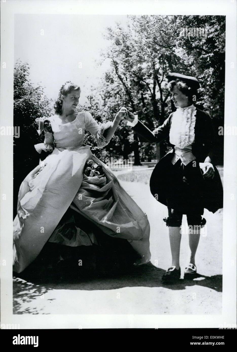 Jun. 24, 1950 - Salzburg festival and crepe paper. Students of the Fashion School of Vienna presented their work from this year Stock Photo