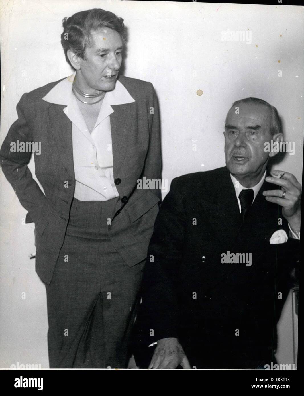 Oct. 10, 1952 - Thomas Mann with his daughter Erika at a reception given in his honor by German publisher Kurt Dasal in Munich. Stock Photo