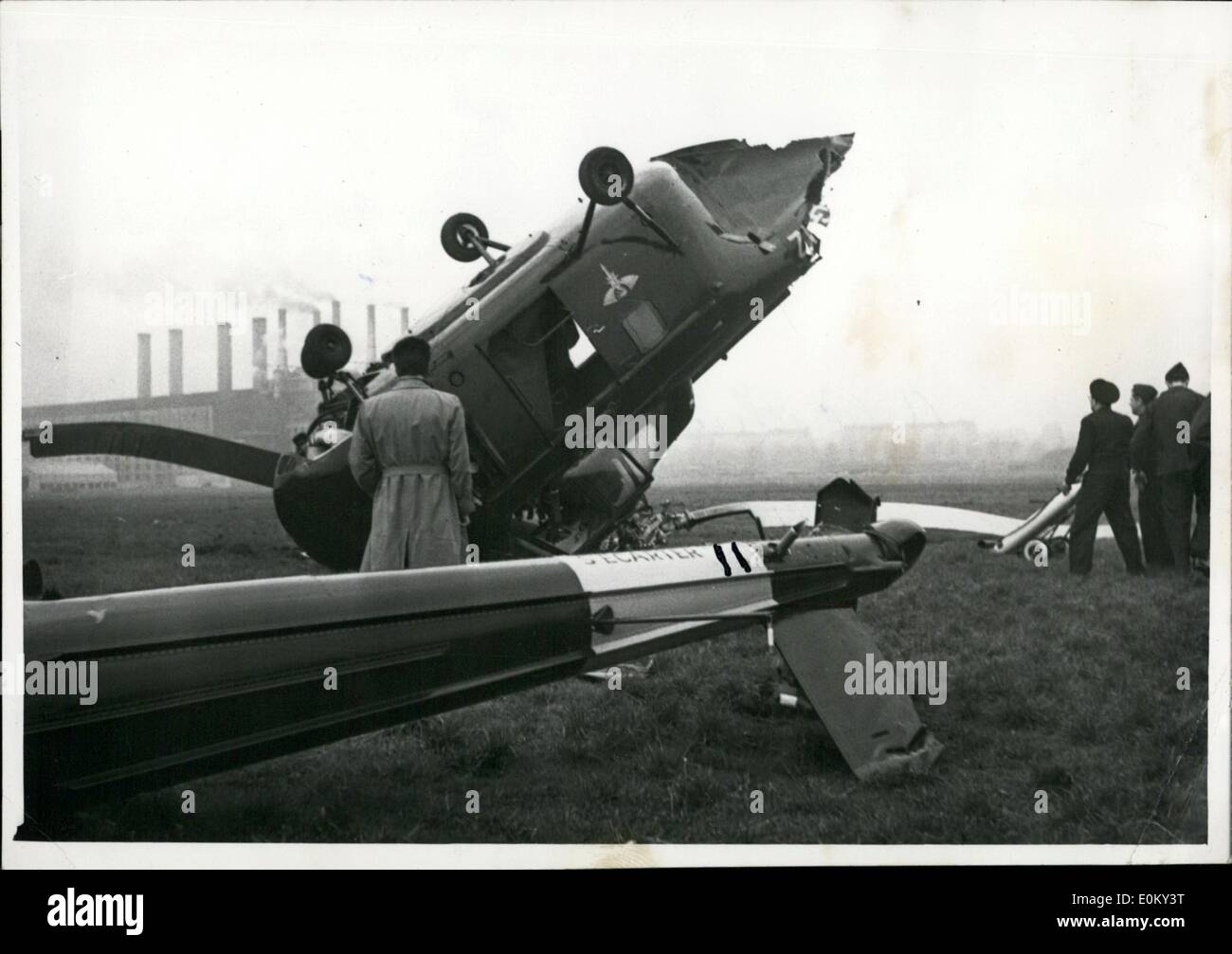 Nov. 11, 1952 - Crash of a Sikorsky S.55 helicopter.: A Sikorsky S.55 tranport helicopter recently crashed at a demonstration at Issy-les-Moulineaux during the landing. The pilot and six passengers escaped the injuries. Photo shows the helicopter after the crash. Stock Photo