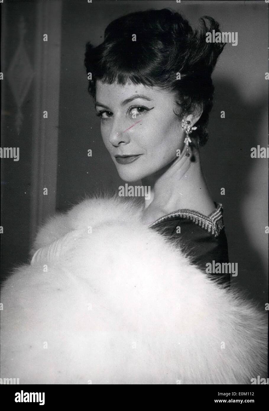 01 water lily hires stock photography and images Alamy