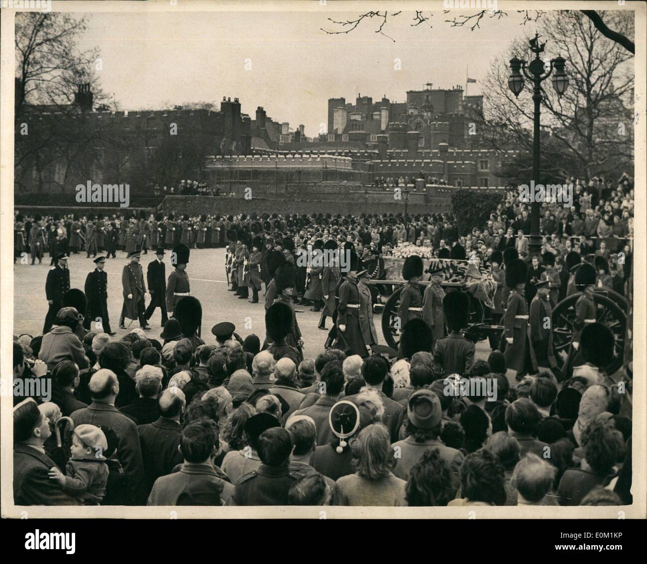 Mar. 03, 1953 - Four Dukes Walk In Funeral Procession. London: Queen Mary's coffin was taken in solemn procession from the Queen's Chapel, Marlborough House to Westminster Hall to-day for the lying-in-state which begins this afternoon. The coffin was borne on a gun carriage drawn by six black horses, with outriders of the King's Troop, Royal Horse Artillery. Immediately behind the gun carriage walked the four Royal Duke - the Duke of Gloucester, the Duke of Windsor and the 17-year-old Duke of Kent Stock Photo