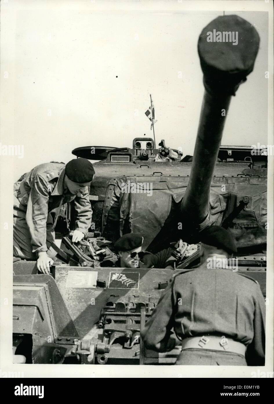 Pounder Gun Stock Photos & Pounder Gun Stock Images - Alamy