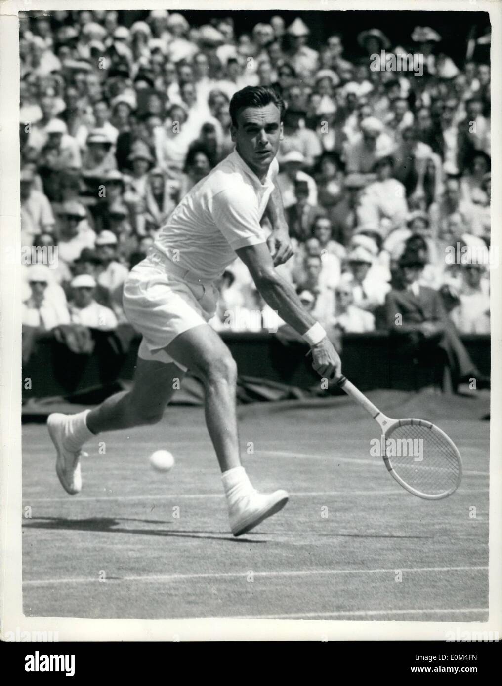 Jun. 29, 1953 - 29-6-53 Wimbledon Championships. Seixas versus Hoad.  Photo Shows: V. Seixas of the United States in pla Stock Photo