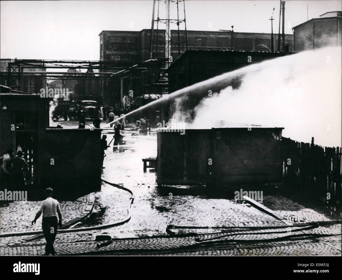 Explosion ammonia tank car at darmstadt hires stock photography and