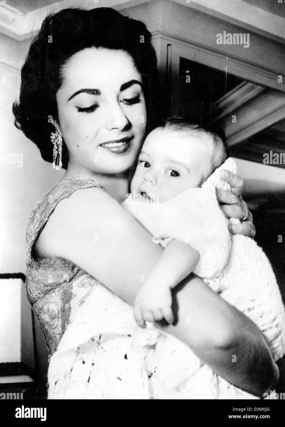 Elizabeth Taylor holding her baby boy named Michael Stock Photo