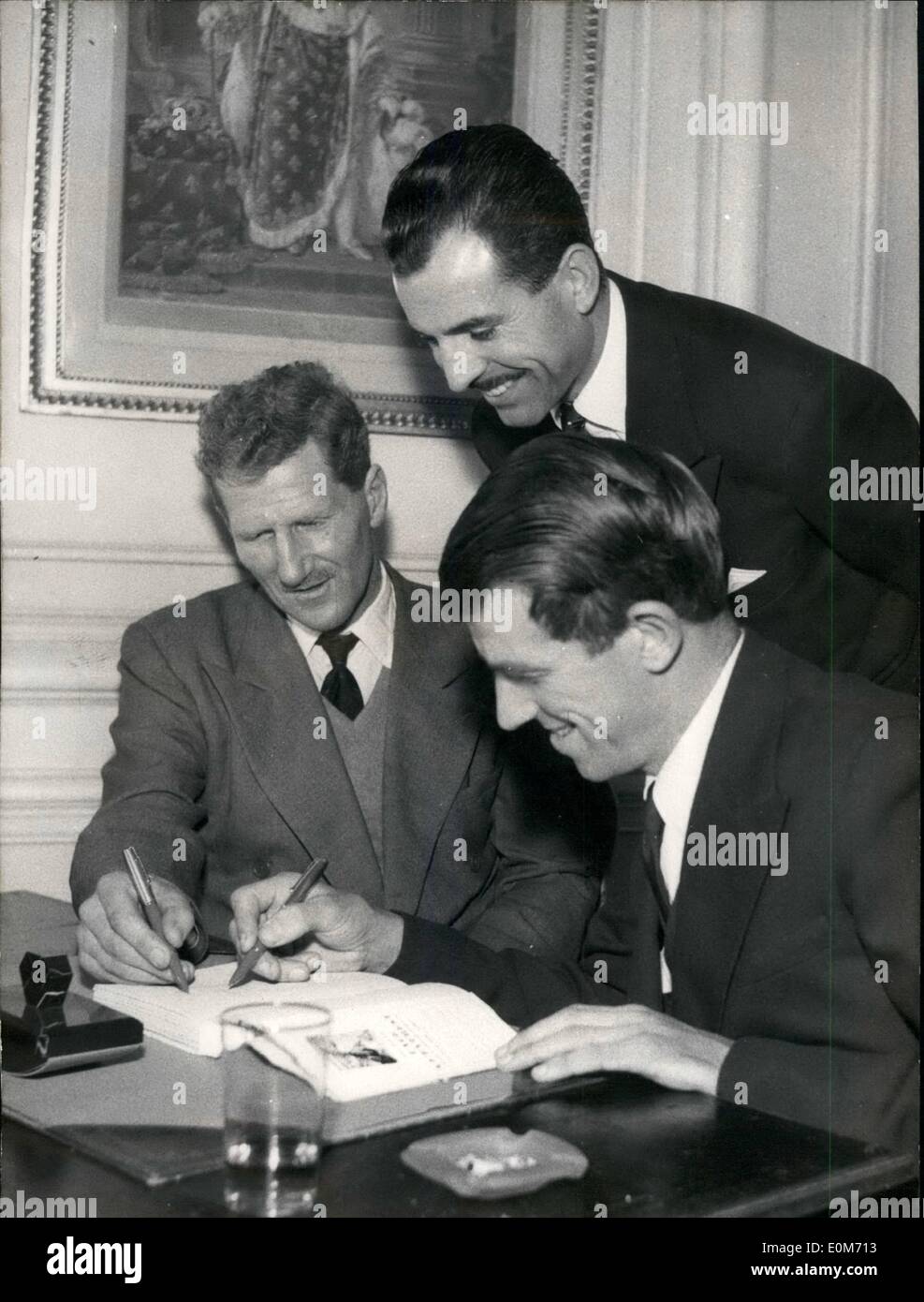 Sir john hunt 195* hires stock photography and images Alamy