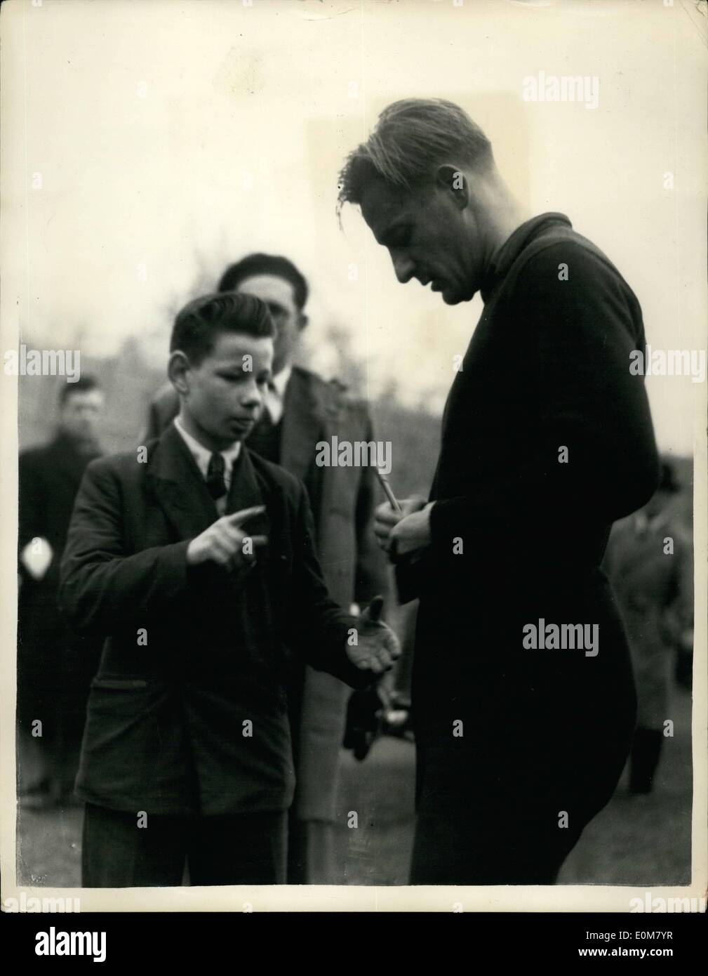 Nov. 24, 1953 - 24-11-53 Hungarian footballers in training. Lorant signs autographs. Members of the Hungarian Football Team which meets England at Wembley tomorrow were to be seen training at the Fulham Ground this morning. Keystone Photo Shows: Lorant, a member of the Hungarian team signs autographs at the Fulham ground this morning. Stock Photo