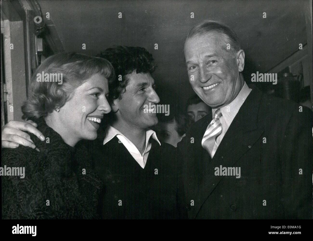 May 05, 1954 - Madeleine Robinson, Marcel Mouloudji, and Maurice Chevalier Stock Photo
