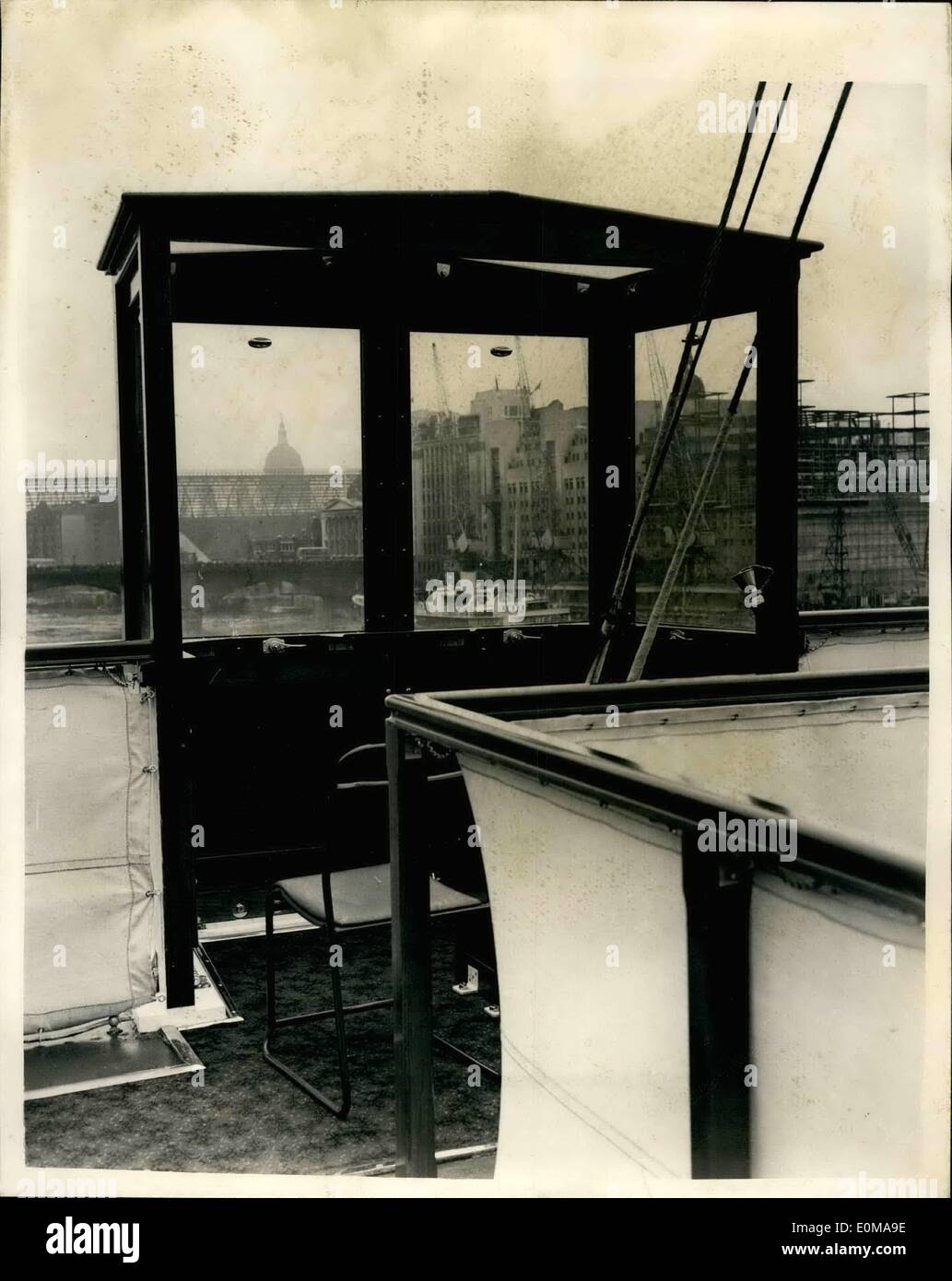 May 05, 1954 - Pictures Aboard the Royal Yacht Britannic now Berthed at Tower Pier. Photo Shows The Royal Observation Bridge on Stock Photo