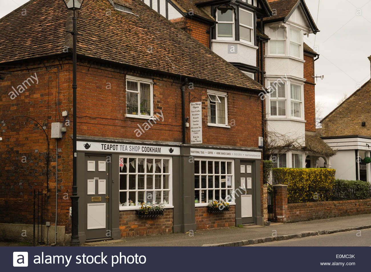 England Berkshire Cookham High Street Stock Photos & England Berkshire